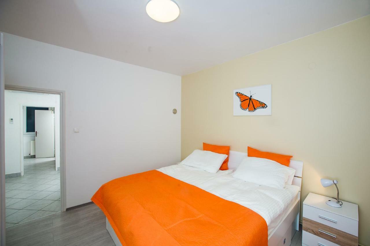Roze Apartment 萨格勒布 外观 照片
