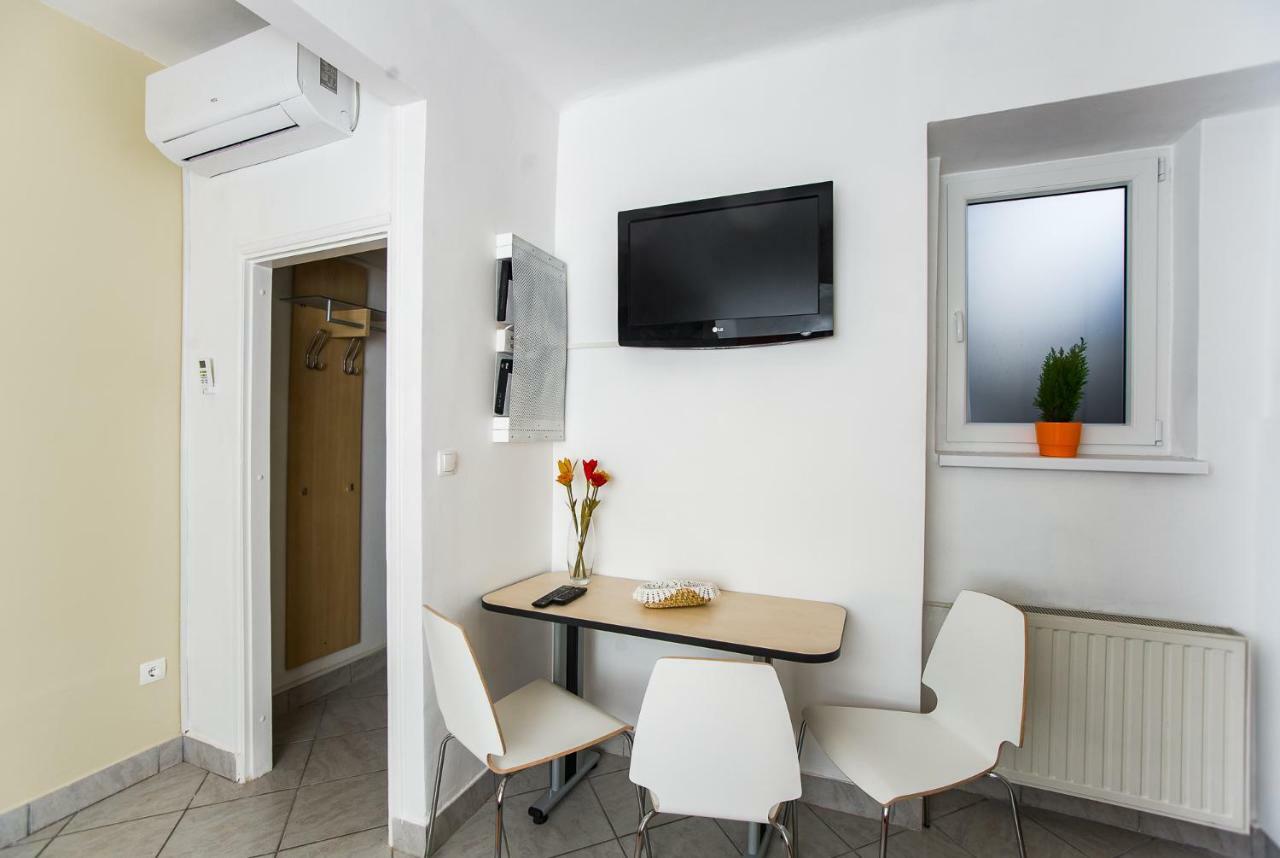 Roze Apartment 萨格勒布 外观 照片